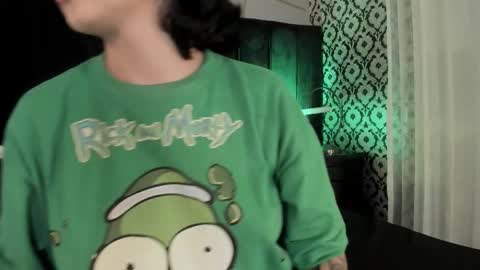 Ade  online show from November 29, 8:38 pm