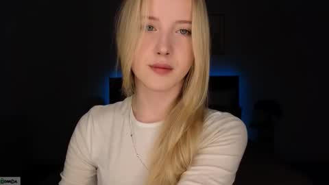 Adele online show from February 11, 9:18 pm