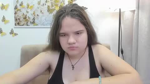 adelecruzz online show from March 2, 1:05 pm