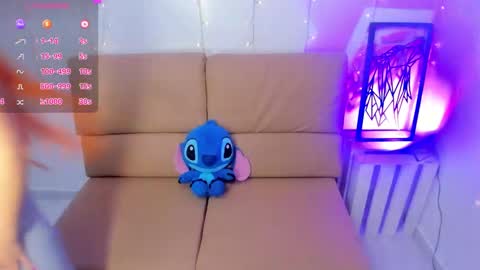 adelinaconte1 online show from March 12, 7:14 pm