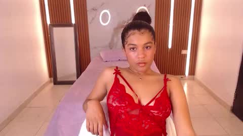 Adhara Hills online show from March 5, 12:14 pm