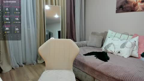 Adele maturemilfteasefitbruhete online show from April 30, 5:40 pm