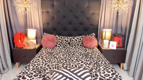 Siobe online show from December 13, 9:46 am