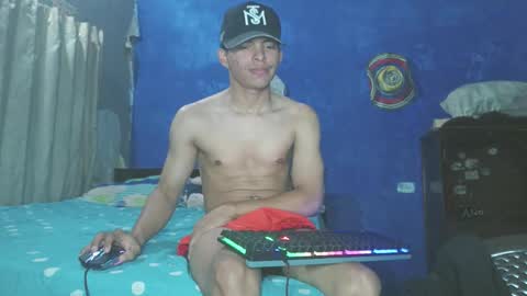 Adonis online show from December 22, 1:01 am