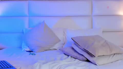 Adonis  online show from March 5, 6:01 pm