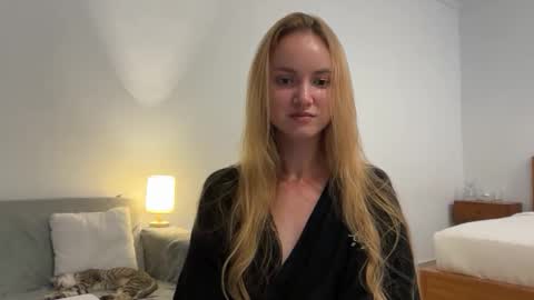 tantraTina online show from January 10, 2:11 pm