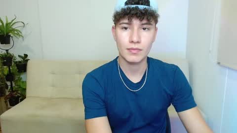 adrian morelli online show from November 14, 8:33 pm