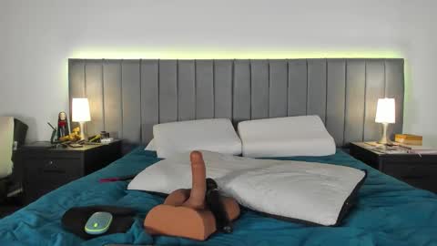 Adriana online show from March 21, 6:30 am