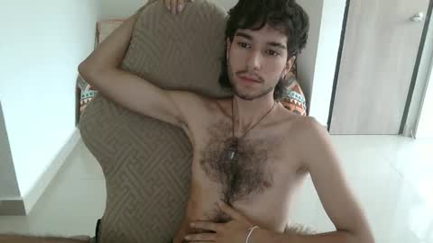 adrien_polo online show from April 1, 6:16 pm