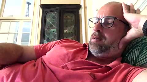 adrienfromparis online show from March 31, 8:59 am