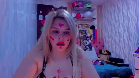 adriiana_fox_ online show from February 14, 12:08 pm