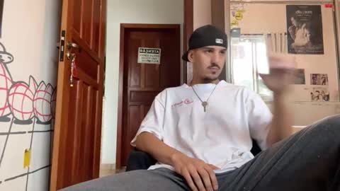 Luci online show from September 25, 8:27 pm