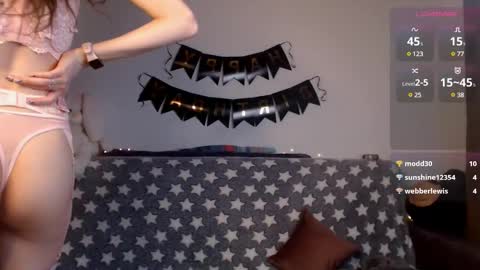 Snapshot of afina_blessyou chatting on February 8, 11:02 pm Afina online show from February 8, 11:02 pm