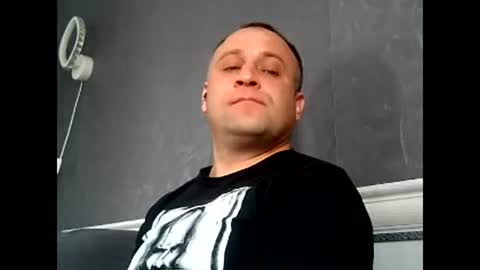 Sasha online show from March 4, 7:49 am