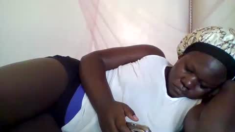 i wish to be someones real princess online show from August 7, 9:18 am