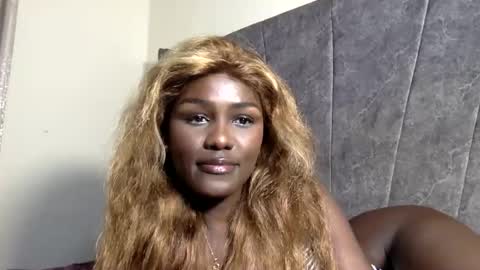 Snapshot of africansweerie20 chatting on October 21, 10:46 pm africansweerie20 online show from October 21, 10:46 pm