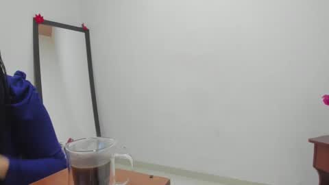 Lorena online show from March 11, 1:12 pm