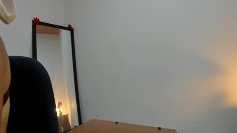 Lorena online show from February 20, 12:47 pm