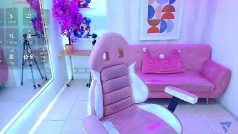 afrodita_loren online show from April 26, 3:15 am