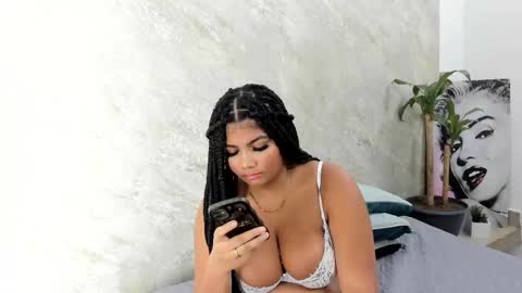 Afrodita Ross online show from September 17, 12:19 pm