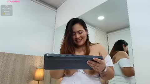 Agata Hernandez online show from June 25, 5:12 am