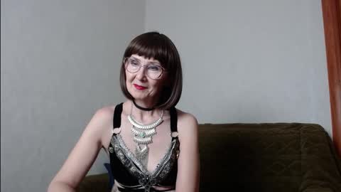 Agatha online show from November 26, 1:08 pm