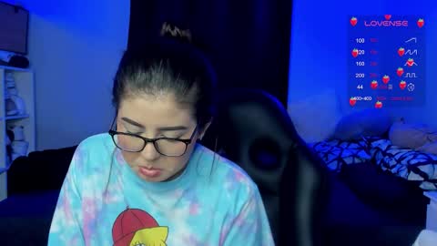 Cat online show from November 8, 4:37 am