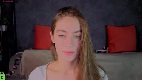 agnes wells online show from December 2, 9:18 am