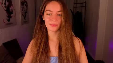agnes wells online show from July 18, 1:40 am