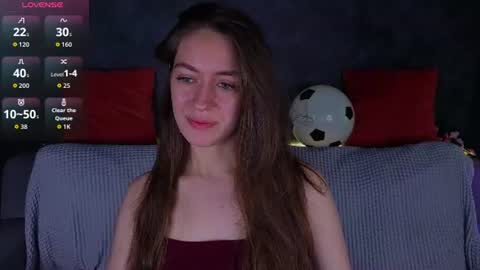 agnes wells online show from June 21, 1:45 am