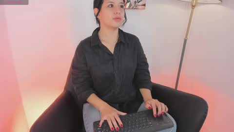 Ahmara  online show from February 28, 11:58 am