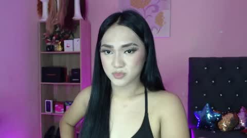 Snapshot of ahmrigrande chatting on January 22, 11:45 am Ahmri online show from January 22, 11:45 am