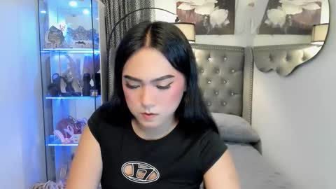 Snapshot of ahmrigrande chatting on October 3, 4:04 pm Ahmri online show from October 3, 4:04 pm