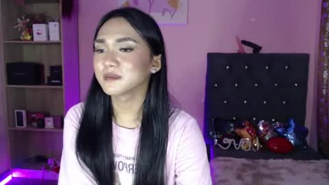 Snapshot of ahmrigrande chatting on December 23, 9:08 pm Ahmri online show from December 23, 9:08 pm