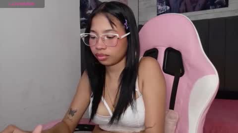 Aida online show from February 27, 11:52 pm