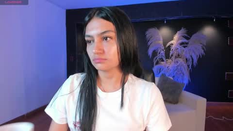 aidajoness online show from October 7, 11:28 am