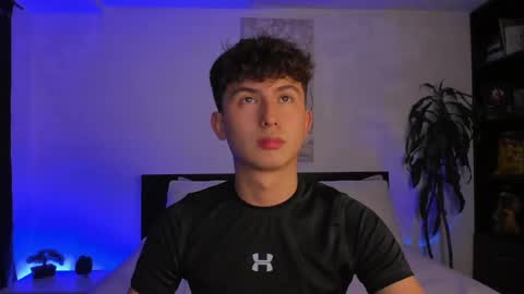 Snapshot of aidan_hale chatting on February 11, 2:57 am A H  online show from February 11, 2:57 am