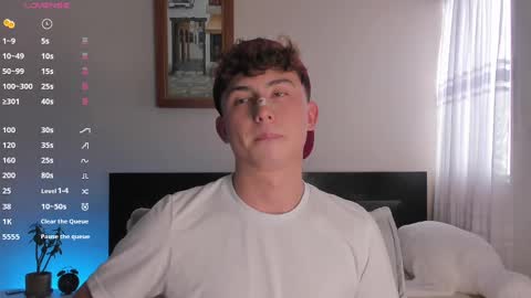 Snapshot of aidan_hale chatting on December 15, 8:47 pm A H  online show from December 15, 8:47 pm