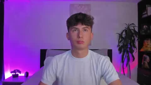 Snapshot of aidan_hale chatting on February 6, 1:38 am A H  online show from February 6, 1:38 am