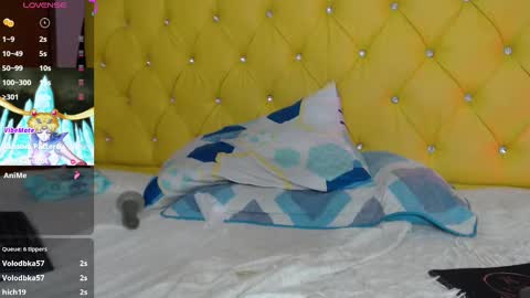 AIDAN online show from March 8, 2:12 am