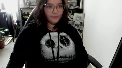 Catalina online show from March 20, 4:23 pm