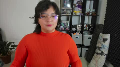 Catalina online show from March 2, 12:22 pm