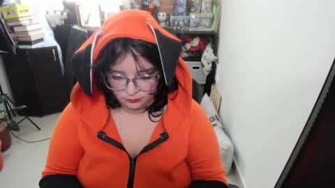 Catalina online show from October 8, 2:12 pm