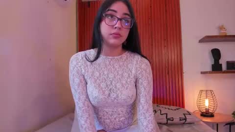 aikopum online show from November 17, 7:27 pm