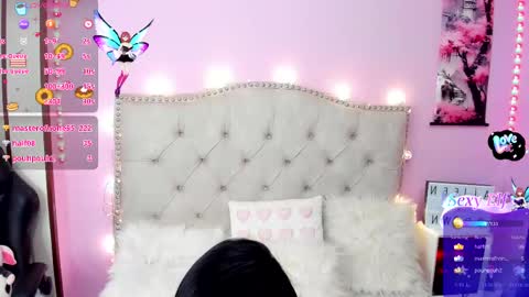 Aileen  online show from February 9, 7:59 am