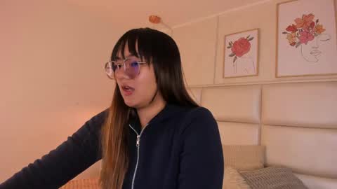 Aily Yozuko online show from April 23, 2:30 am