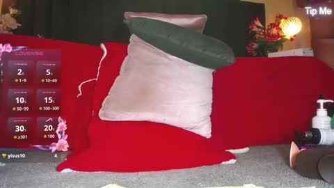 Ailyn rouss online show from September 11, 2:24 am