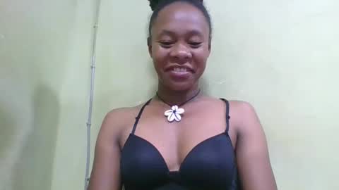 aimee982179 online show from April 21, 2:15 am