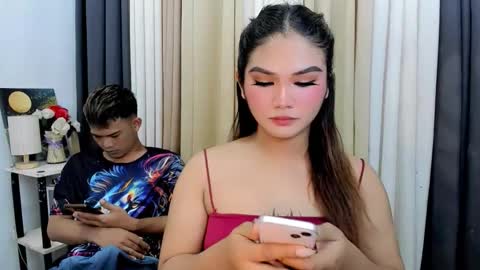 airy_and_dave online show from February 9, 6:28 am