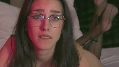 AishaHummer online show from November 6, 9:18 pm